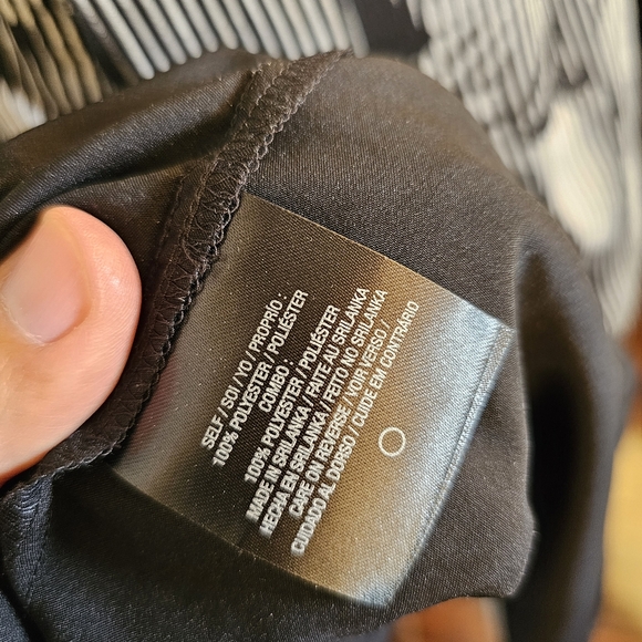 Tahari black and white aline chiffon sleeveless v-neck midi dress size L US - Picture 6 of 7